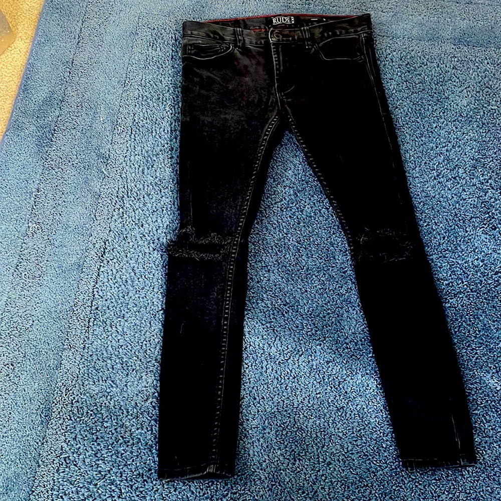 Black Stinger Distressed Jeans